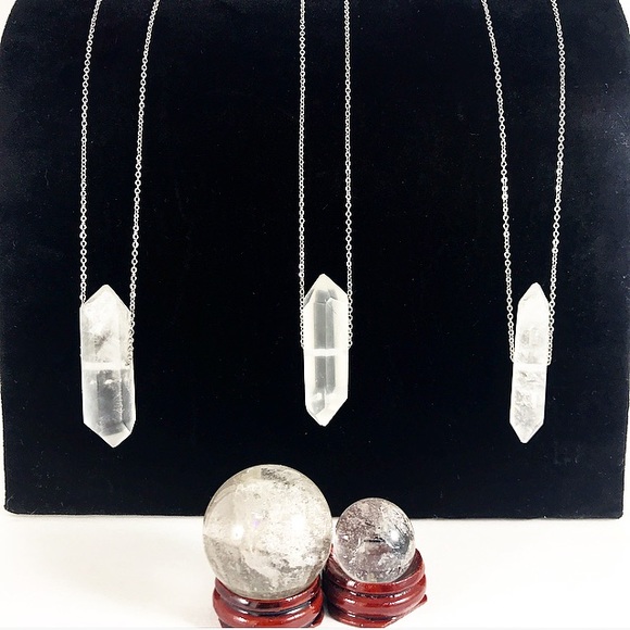 -LARGE- Raw Double Pointed Quartz Pendant - Picture 6 of 7